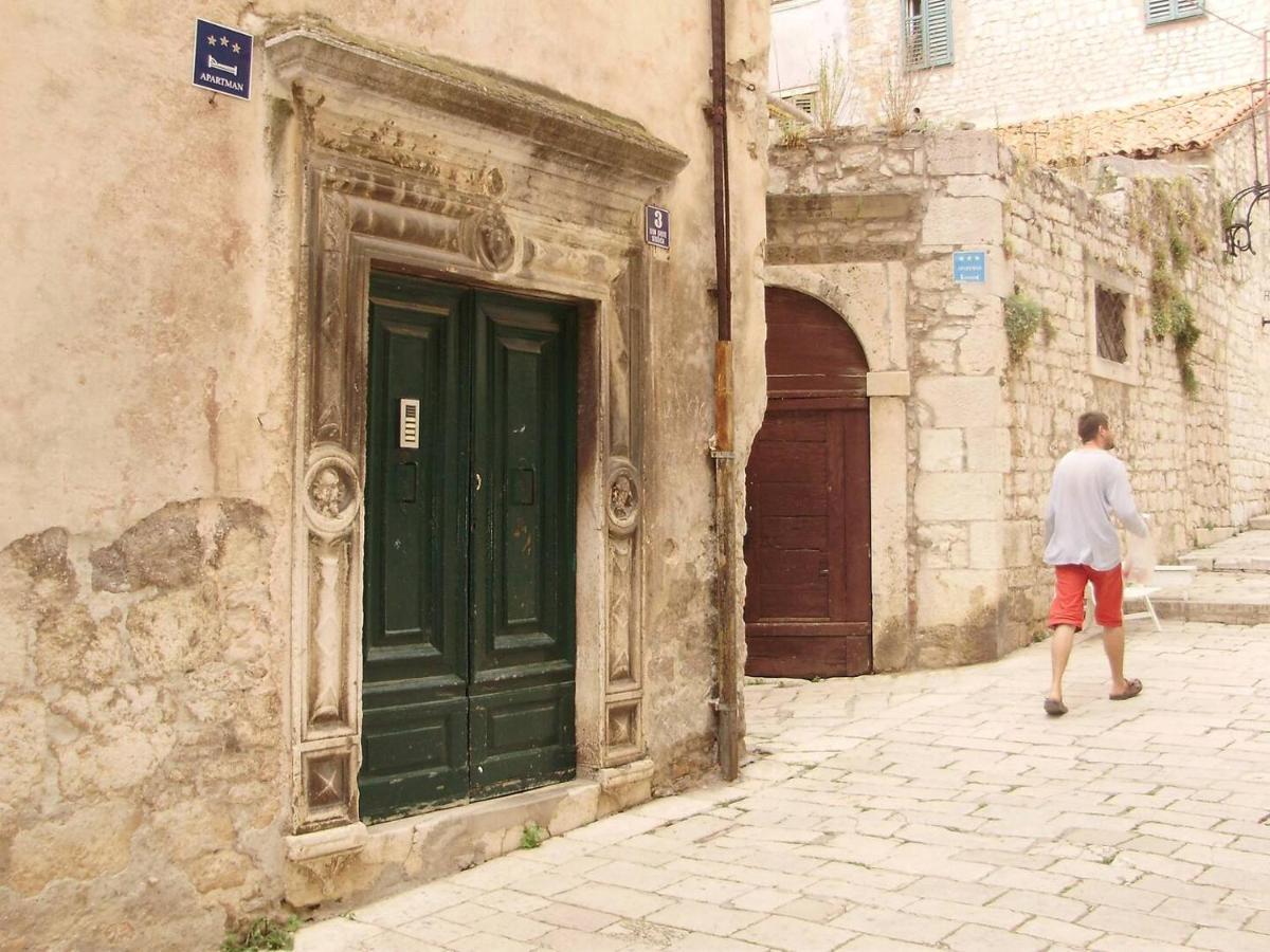 Studio Apartment In The Old City Of Šibenik Kültér fotó