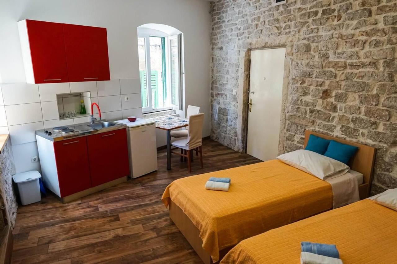 Studio Apartment In The Old City Of Šibenik Kültér fotó